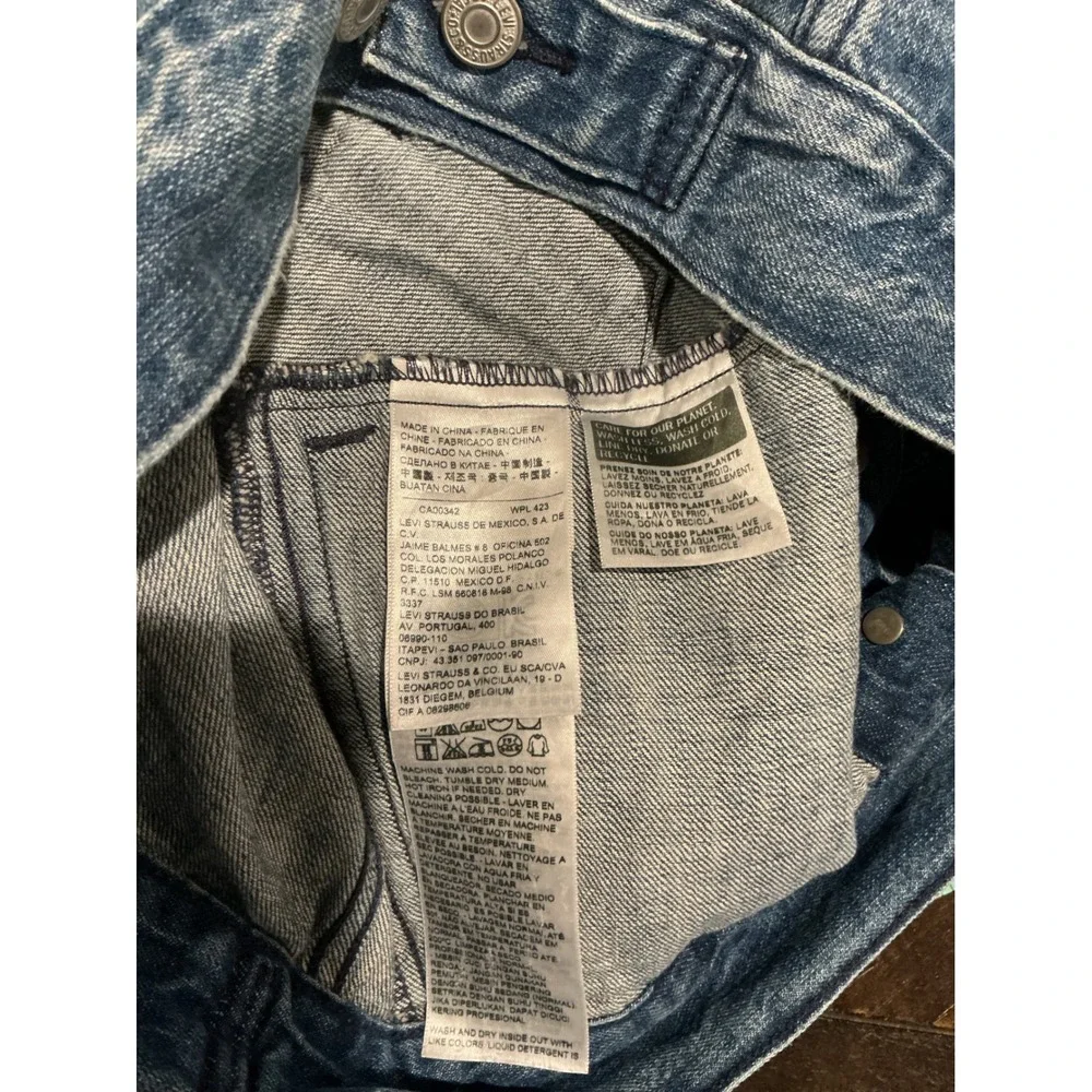 Levis Womens Original Trucker Denim Jacket Medium Wash Blue Jean Jacket Small